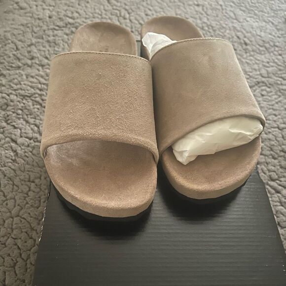 The Men's Store at Bloomingdale's Slip On Slide Sandals Men's 8 Stone Suede - Picture 3 of 8